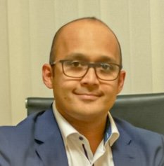 Dr Sadat brings over 20 years of leadership experience to Mulytic. Hailing from Bangladesh and now living in Munich, Germany, Dr Sadat epitomizes success. After serving as executive at Volkswagen, Special Advisor to EU, Dr Sadat helps diverse customers with cutting edge solutions and new ideas.